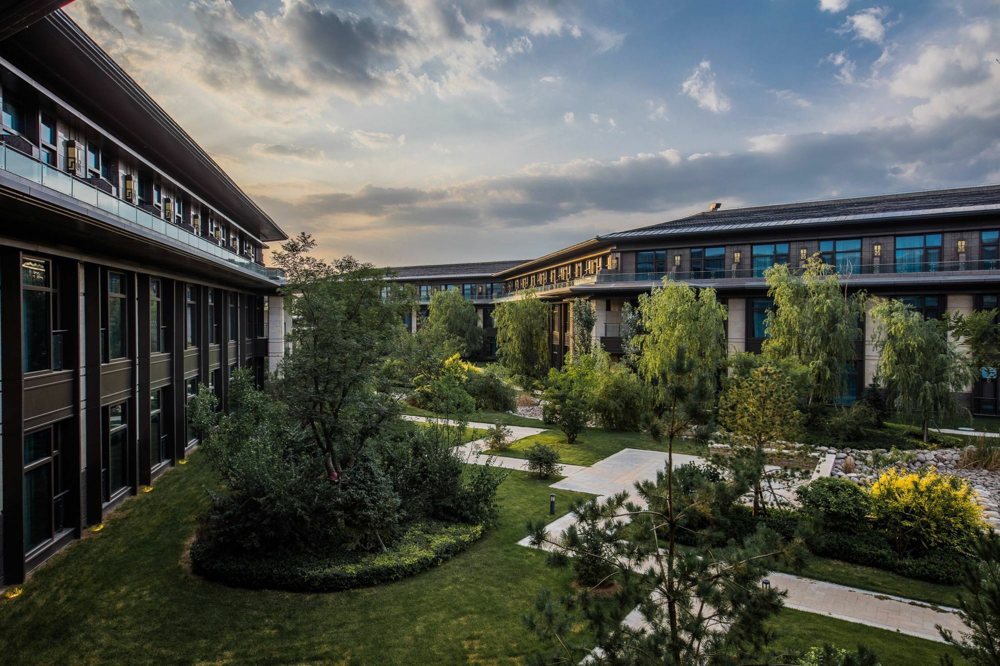 Primus Hotel Инчуан Екстериор снимка